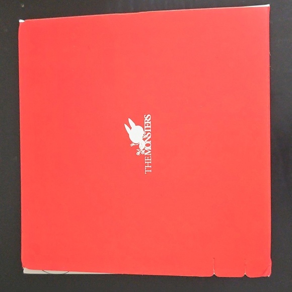 Authentic Now Discontinued Popmart Unopened Coca-Cola The Monsters Labubu - Picture 3 of 5